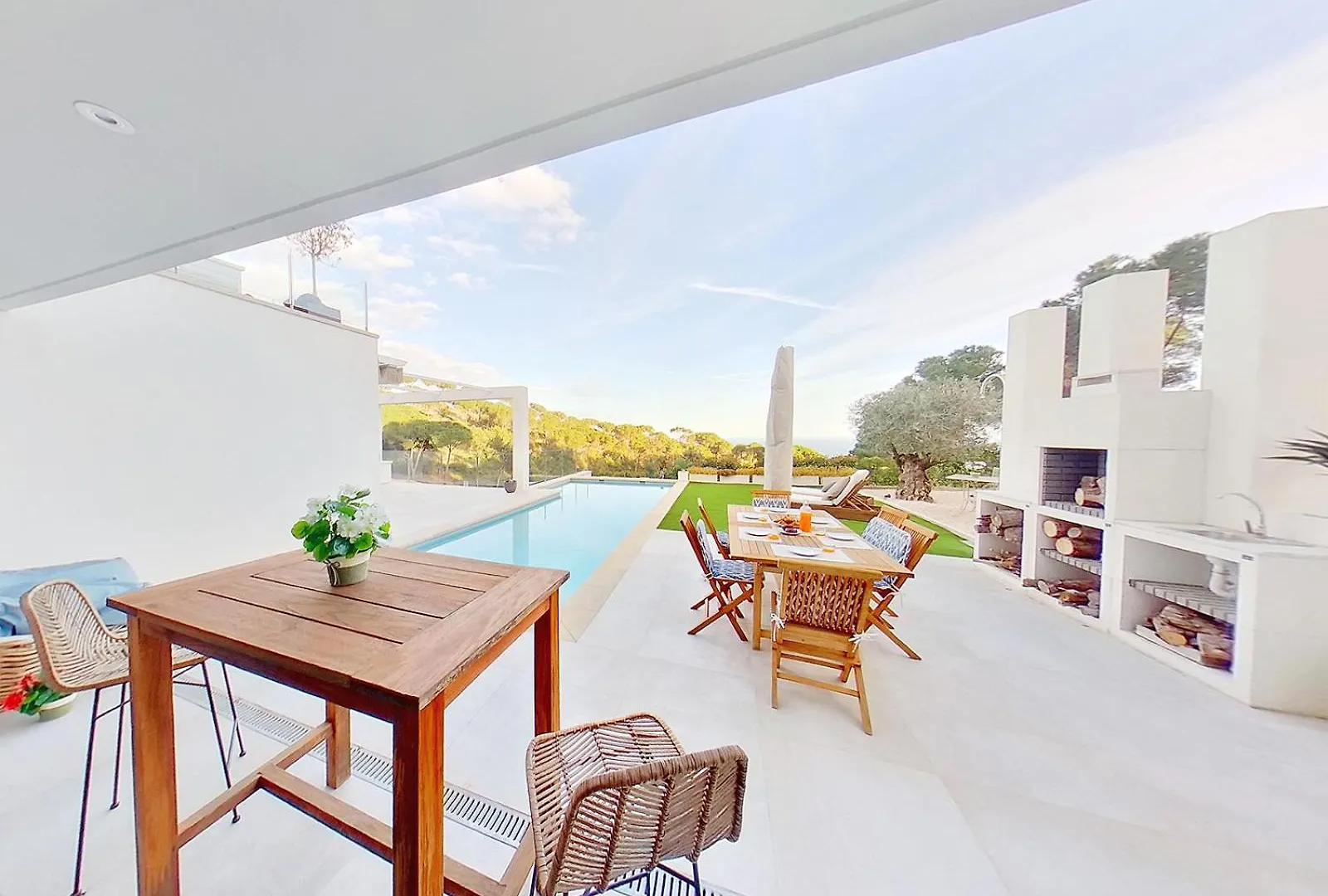 Premium Habitat 3 Hermanas Villa Sant Andreu de Llavaneres 0*,  Spain